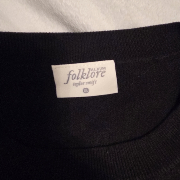 Taylor Swift Folklore Cabin Sweater XL - Picture 7 of 7